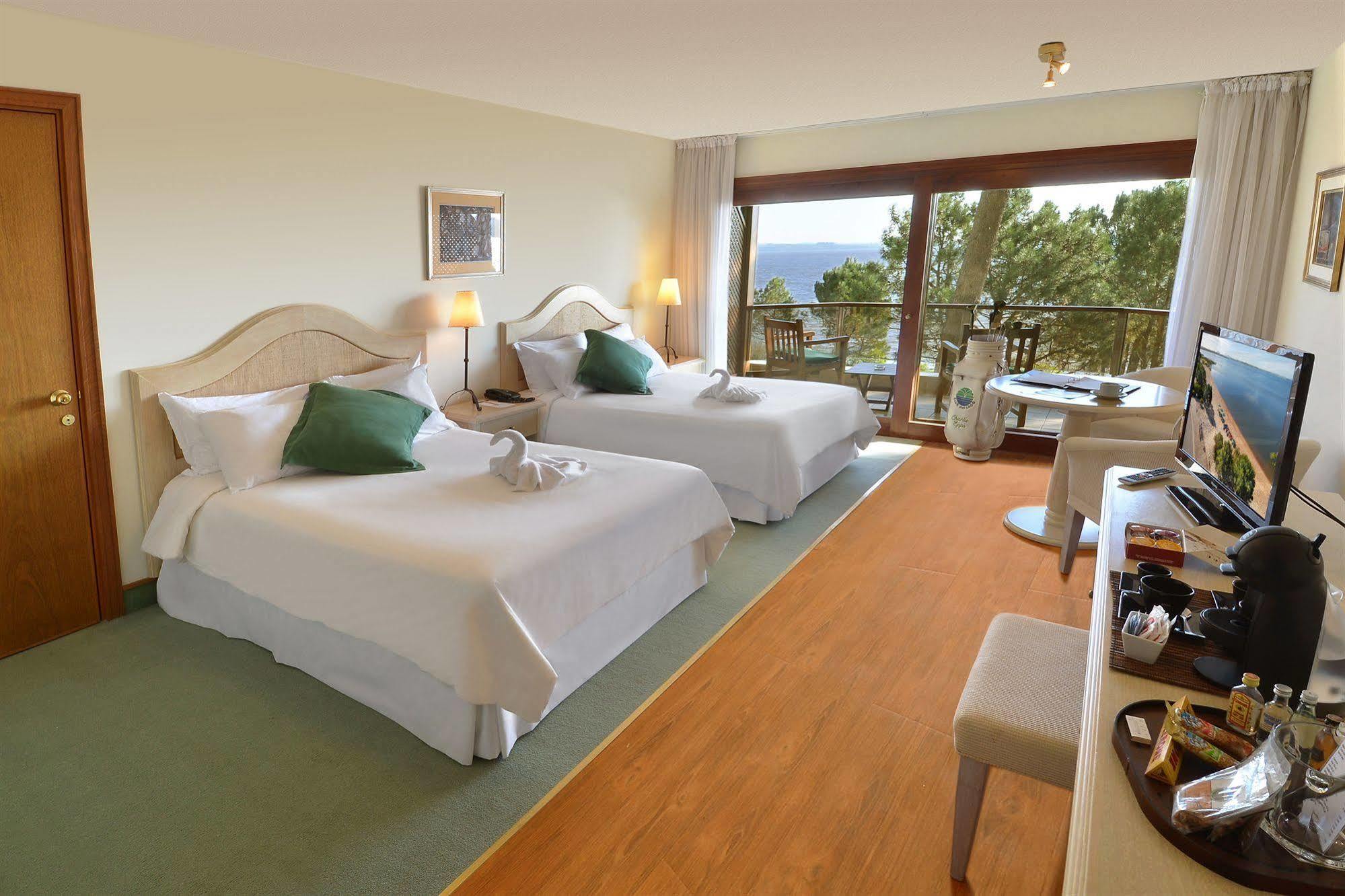 Hotel Del Lago Golf & Art Resort Пунта-Бальена Экстерьер фото